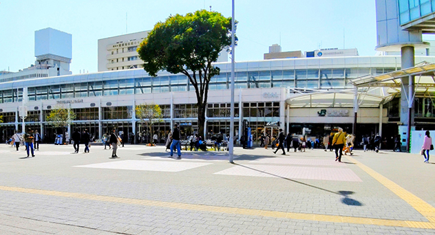 桜木町駅と駅前広場